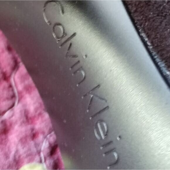 NWOT! Calvin Klein 'Pixy' Brown Suede Heels Size 7.5M - Picture 11 of 12